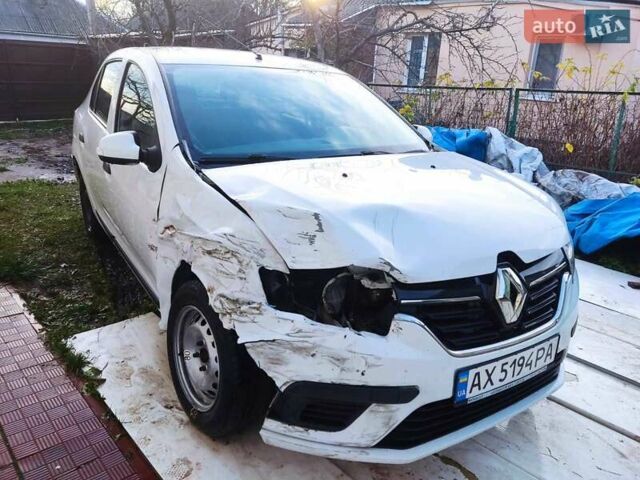 Білий Рено Логан, об'ємом двигуна 1.46 л та пробігом 118 тис. км за 3600 $, фото 4 на Automoto.ua