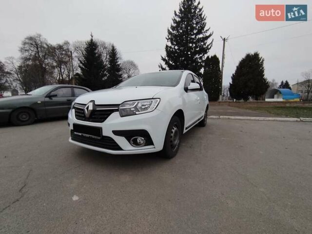 Білий Рено Логан, об'ємом двигуна 1.46 л та пробігом 124 тис. км за 8499 $, фото 2 на Automoto.ua