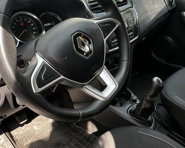 Белый Рено Логан, объемом двигателя 1.46 л и пробегом 135 тыс. км за 7900 $, фото 5 на Automoto.ua