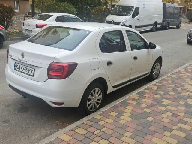 Белый Рено Логан, объемом двигателя 1 л и пробегом 240 тыс. км за 3999 $, фото 4 на Automoto.ua