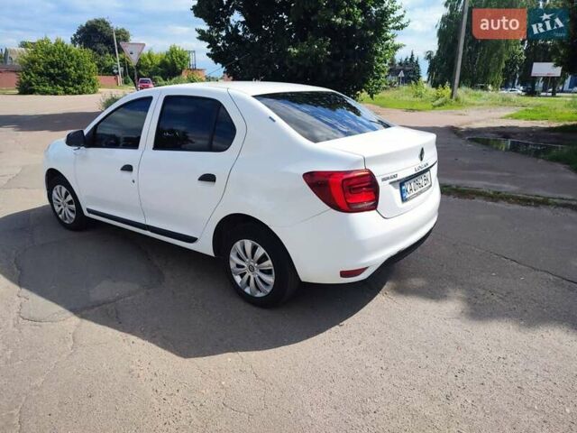 Білий Рено Логан, об'ємом двигуна 1 л та пробігом 150 тис. км за 5200 $, фото 2 на Automoto.ua