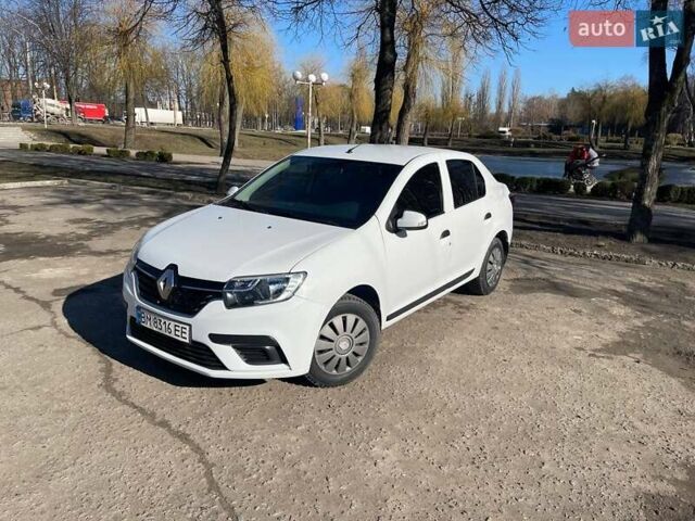 Рено Логан 2019 у Сумах на Automoto.ua Білий Рено Логан, об'ємом двигуна 1 л та пробігом 198 тис. км за 5500 $, фото 4 на Automoto.ua