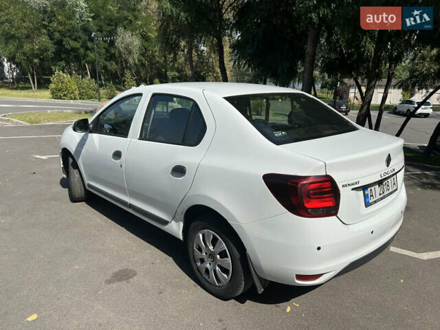 Белый Рено Логан, объемом двигателя 1 л и пробегом 253 тыс. км за 4999 $, фото 5 на Automoto.ua