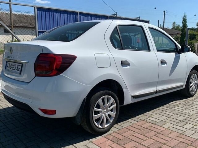 Белый Рено Логан, объемом двигателя 1 л и пробегом 172 тыс. км за 5700 $, фото 3 на Automoto.ua