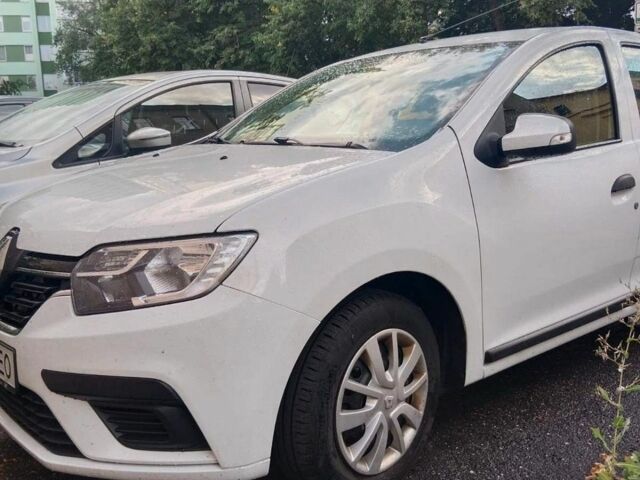 Белый Рено Логан, объемом двигателя 1 л и пробегом 86 тыс. км за 6200 $, фото 1 на Automoto.ua