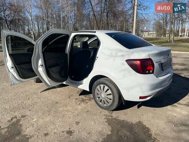 Рено Логан 2019 у Сумах на Automoto.ua Білий Рено Логан, об'ємом двигуна 1 л та пробігом 198 тис. км за 5500 $, фото 5 на Automoto.ua
