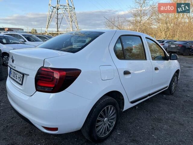 Рено Логан 2019 у Хмельницькому на Automoto.ua Білий Рено Логан, об'ємом двигуна 0.9 л та пробігом 86 тис. км за 5999 $, фото 20 на Automoto.ua