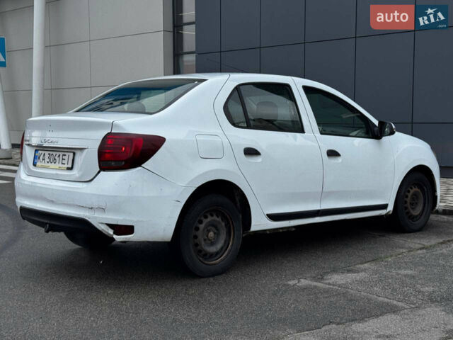 Белый Рено Логан, объемом двигателя 1 л и пробегом 167 тыс. км за 3700 $, фото 6 на Automoto.ua