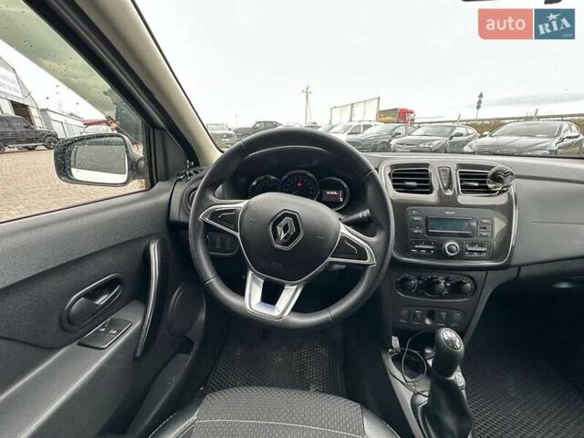Білий Рено Логан, об'ємом двигуна 1 л та пробігом 55 тис. км за 7990 $, фото 19 на Automoto.ua