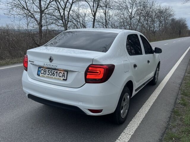 Белый Рено Логан, объемом двигателя 1.5 л и пробегом 226 тыс. км за 6700 $, фото 4 на Automoto.ua