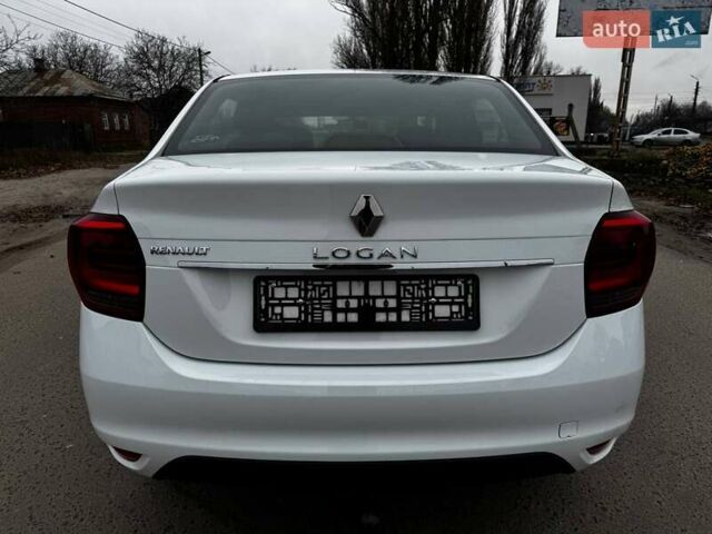 Білий Рено Логан, об'ємом двигуна 1.46 л та пробігом 97 тис. км за 7450 $, фото 17 на Automoto.ua