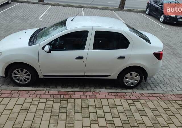 Белый Рено Логан, объемом двигателя 1 л и пробегом 128 тыс. км за 4999 $, фото 12 на Automoto.ua