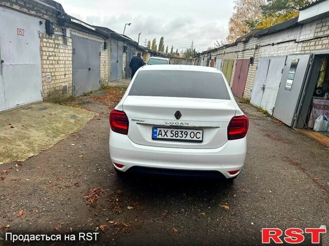 Белый Рено Логан, объемом двигателя 1.5 л и пробегом 152 тыс. км за 7500 $, фото 3 на Automoto.ua