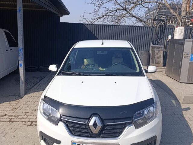 Белый Рено Логан, объемом двигателя 1.5 л и пробегом 170 тыс. км за 6750 $, фото 1 на Automoto.ua