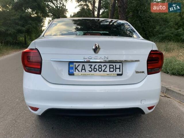 Белый Рено Логан, объемом двигателя 1.46 л и пробегом 48 тыс. км за 7245 $, фото 6 на Automoto.ua