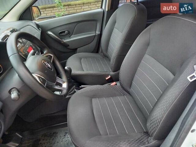 Белый Рено Логан, объемом двигателя 1.46 л и пробегом 84 тыс. км за 9300 $, фото 12 на Automoto.ua