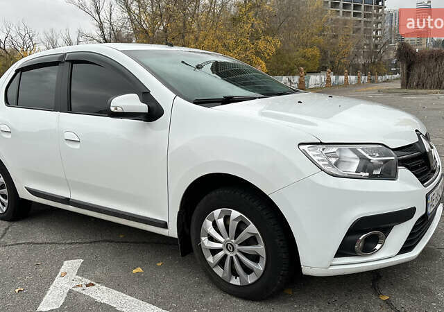Білий Рено Логан, об'ємом двигуна 1.46 л та пробігом 128 тис. км за 8500 $, фото 15 на Automoto.ua