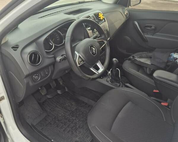 Білий Рено Логан, об'ємом двигуна 1.46 л та пробігом 111 тис. км за 9500 $, фото 16 на Automoto.ua