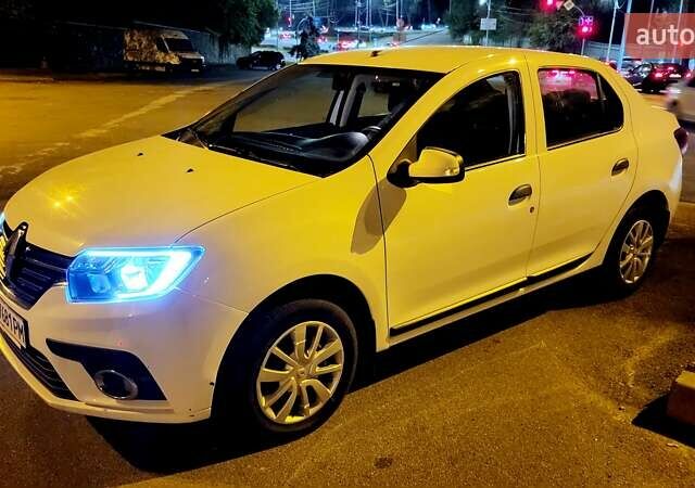 Белый Рено Логан, объемом двигателя 1.46 л и пробегом 92 тыс. км за 8700 $, фото 10 на Automoto.ua