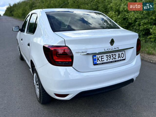Белый Рено Логан, объемом двигателя 1.46 л и пробегом 149 тыс. км за 7500 $, фото 8 на Automoto.ua