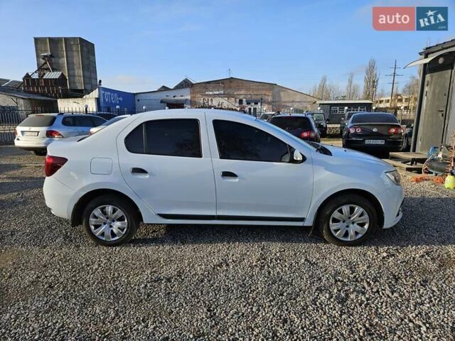 Белый Рено Логан, объемом двигателя 1.46 л и пробегом 78 тыс. км за 8900 $, фото 6 на Automoto.ua