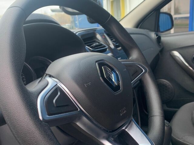 Білий Рено Логан, об'ємом двигуна 1.5 л та пробігом 115 тис. км за 10200 $, фото 5 на Automoto.ua