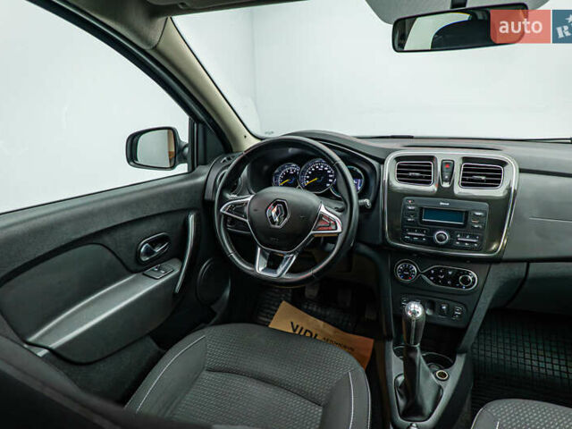 Білий Рено Логан, об'ємом двигуна 1.5 л та пробігом 173 тис. км за 8720 $, фото 10 на Automoto.ua