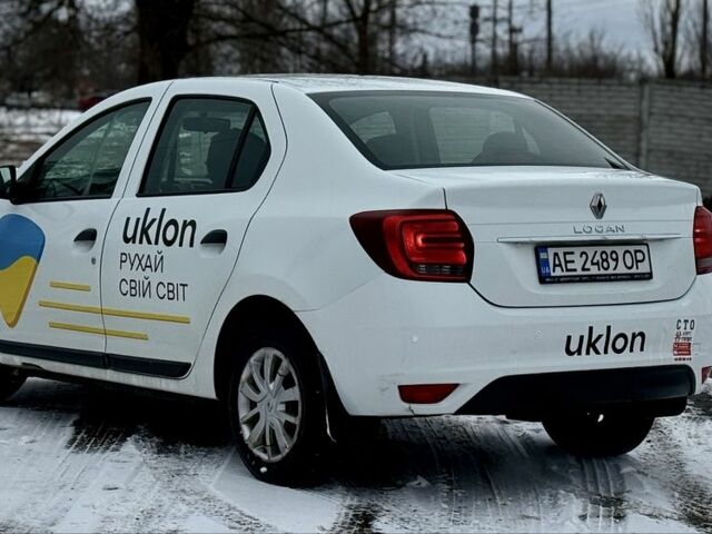 Білий Рено Логан, об'ємом двигуна 1 л та пробігом 330 тис. км за 4200 $, фото 8 на Automoto.ua