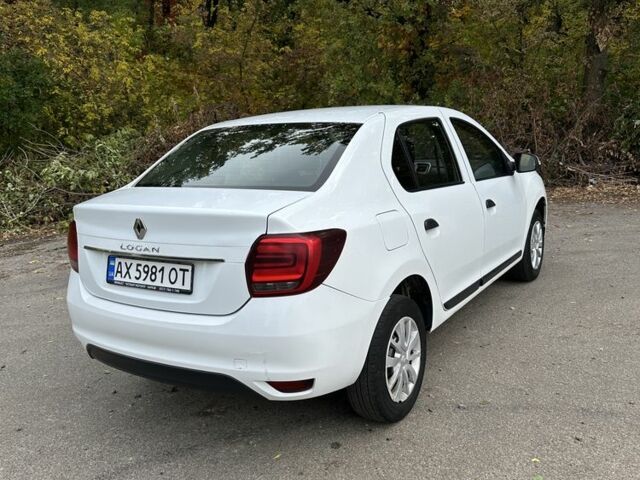 Білий Рено Логан, об'ємом двигуна 1.5 л та пробігом 151 тис. км за 6150 $, фото 1 на Automoto.ua