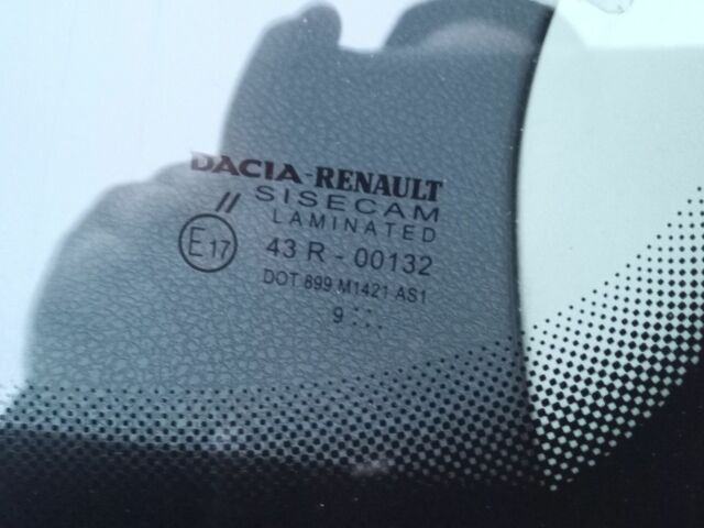 Білий Рено Логан, об'ємом двигуна 1.5 л та пробігом 115 тис. км за 7800 $, фото 3 на Automoto.ua