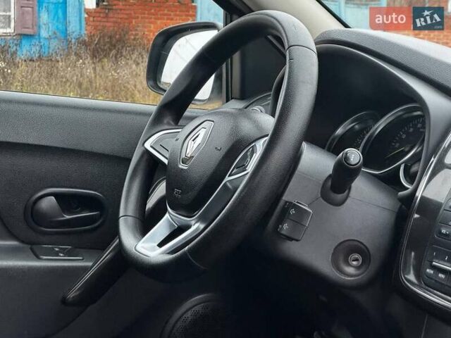 Білий Рено Логан, об'ємом двигуна 1.46 л та пробігом 97 тис. км за 7450 $, фото 31 на Automoto.ua