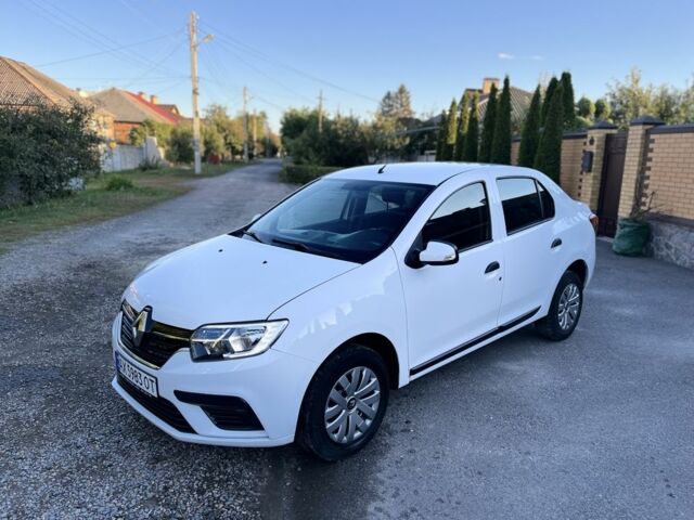 Белый Рено Логан, объемом двигателя 1.5 л и пробегом 152 тыс. км за 6900 $, фото 2 на Automoto.ua