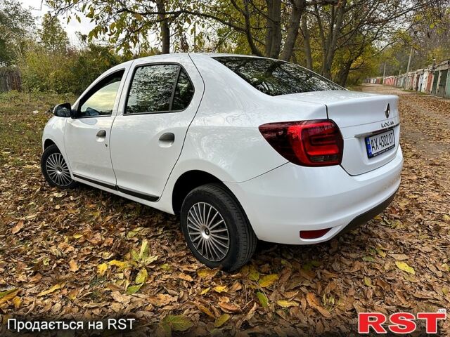 Белый Рено Логан, объемом двигателя 1.5 л и пробегом 180 тыс. км за 6300 $, фото 3 на Automoto.ua