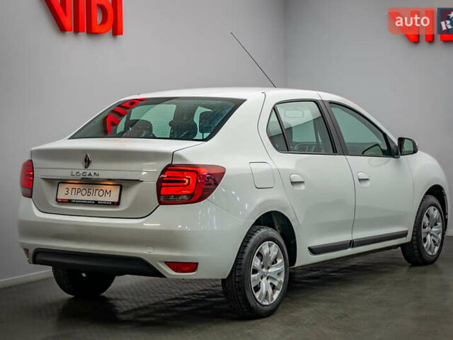 Білий Рено Логан, об'ємом двигуна 1.5 л та пробігом 173 тис. км за 8720 $, фото 1 на Automoto.ua