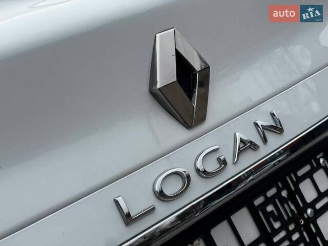 Білий Рено Логан, об'ємом двигуна 1.46 л та пробігом 97 тис. км за 7450 $, фото 16 на Automoto.ua