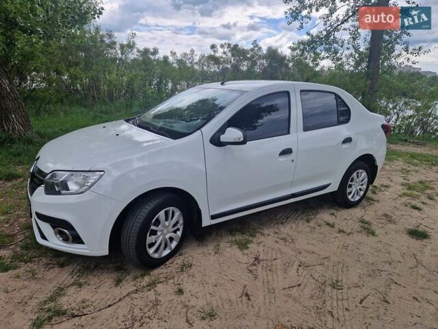 Белый Рено Логан, объемом двигателя 1.46 л и пробегом 181 тыс. км за 7900 $, фото 24 на Automoto.ua