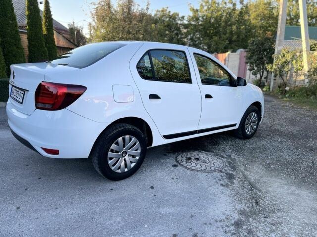 Белый Рено Логан, объемом двигателя 1.5 л и пробегом 152 тыс. км за 6900 $, фото 4 на Automoto.ua