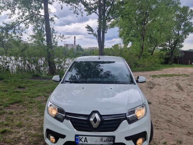 Белый Рено Логан, объемом двигателя 1.5 л и пробегом 172 тыс. км за 8200 $, фото 5 на Automoto.ua