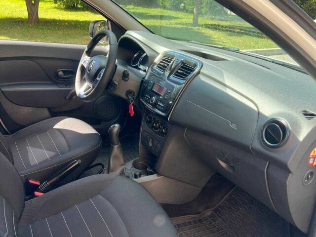 Белый Рено Логан, объемом двигателя 1.5 л и пробегом 144 тыс. км за 6999 $, фото 11 на Automoto.ua