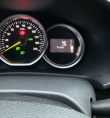 Белый Рено Логан, объемом двигателя 1.46 л и пробегом 148 тыс. км за 8700 $, фото 5 на Automoto.ua