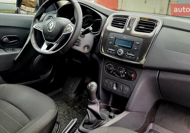 Білий Рено Логан, об'ємом двигуна 1.46 л та пробігом 80 тис. км за 8700 $, фото 22 на Automoto.ua