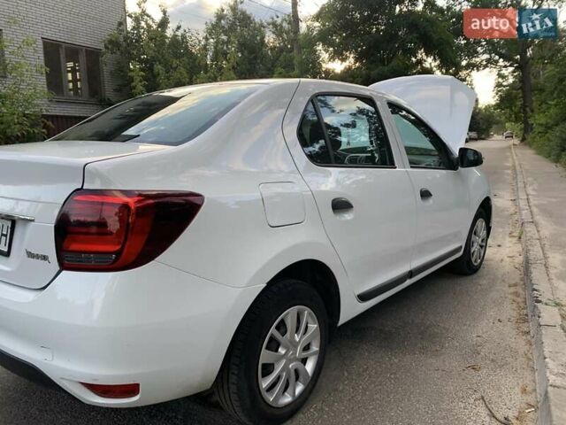 Білий Рено Логан, об'ємом двигуна 1.46 л та пробігом 48 тис. км за 7070 $, фото 8 на Automoto.ua