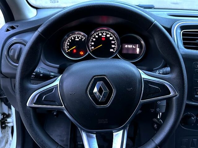 Белый Рено Логан, объемом двигателя 1.5 л и пробегом 157 тыс. км за 7499 $, фото 6 на Automoto.ua