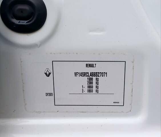Белый Рено Логан, объемом двигателя 1.5 л и пробегом 150 тыс. км за 9150 $, фото 61 на Automoto.ua