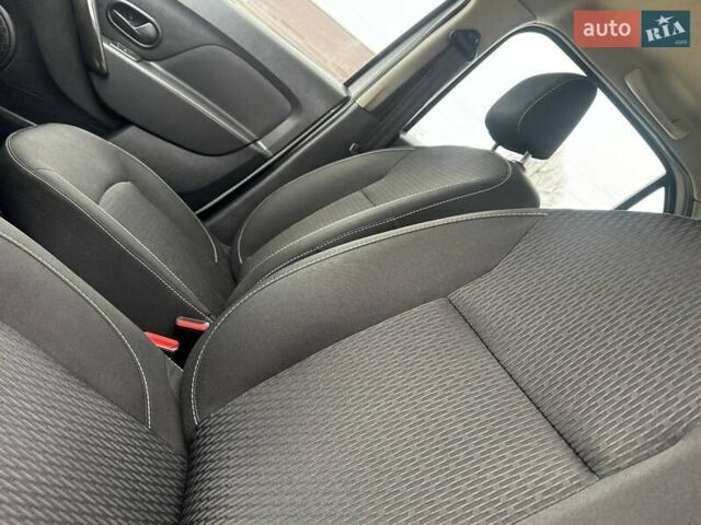 Білий Рено Логан, об'ємом двигуна 1.46 л та пробігом 97 тис. км за 7450 $, фото 25 на Automoto.ua