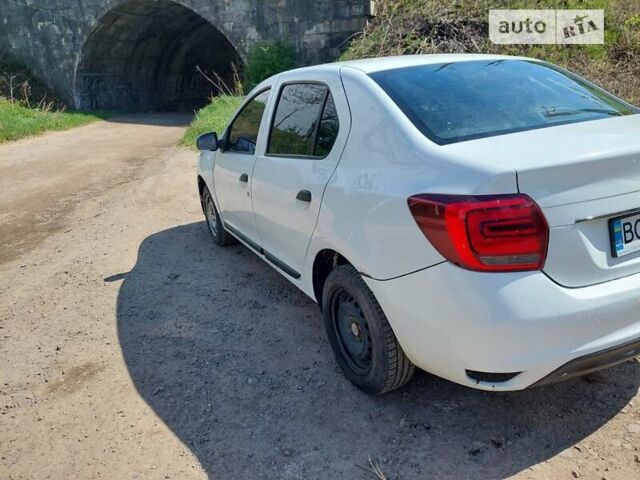 Белый Рено Логан, объемом двигателя 1 л и пробегом 149 тыс. км за 4850 $, фото 7 на Automoto.ua