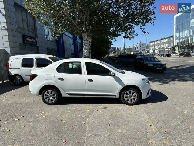 Белый Рено Логан, объемом двигателя 1.46 л и пробегом 248 тыс. км за 6400 $, фото 4 на Automoto.ua