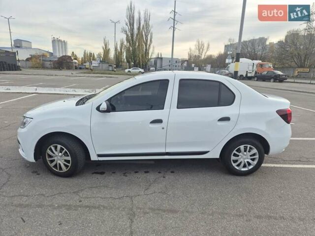Білий Рено Логан, об'ємом двигуна 1.46 л та пробігом 111 тис. км за 9500 $, фото 13 на Automoto.ua