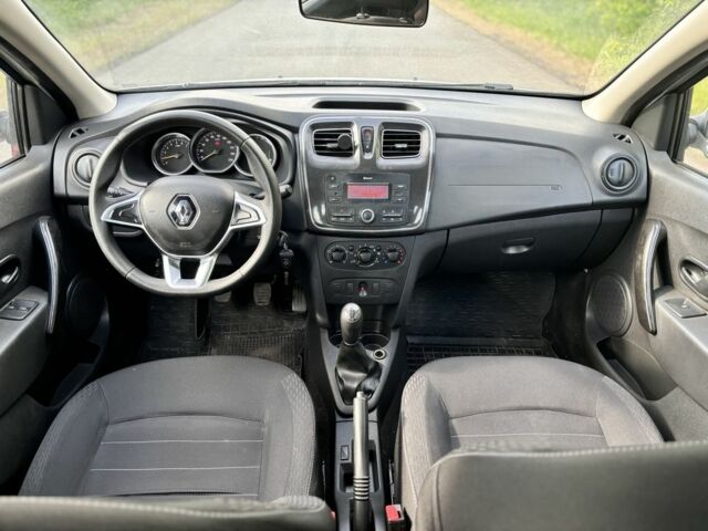 Белый Рено Логан, объемом двигателя 1.5 л и пробегом 148 тыс. км за 6400 $, фото 10 на Automoto.ua