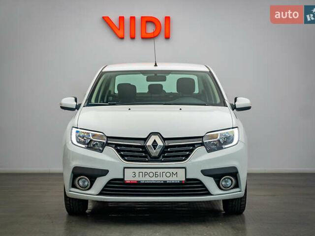 Білий Рено Логан, об'ємом двигуна 1.5 л та пробігом 173 тис. км за 8720 $, фото 4 на Automoto.ua